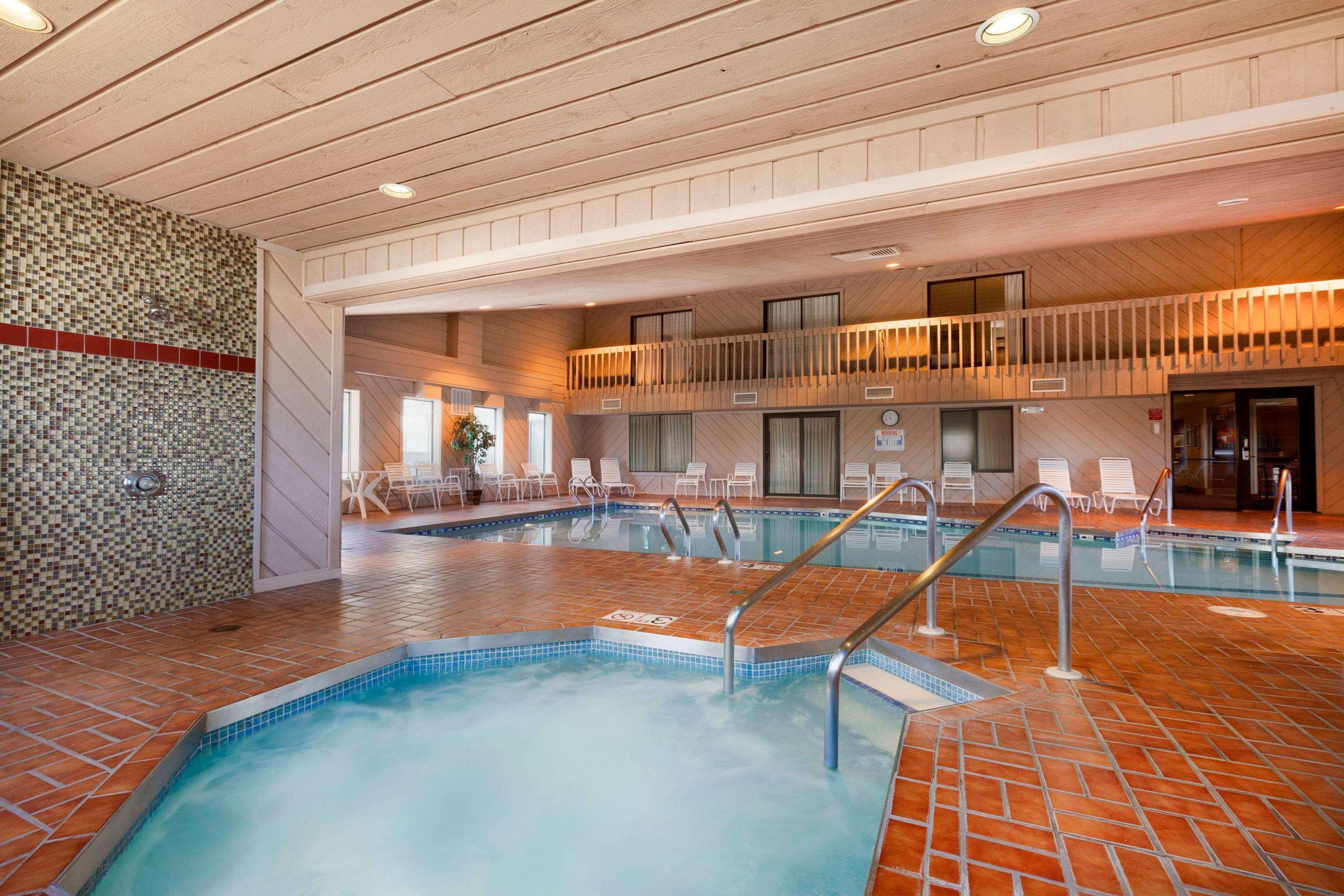 Ramada By Wyndham Wisconsin Dells I-90 Hotel Kültér fotó