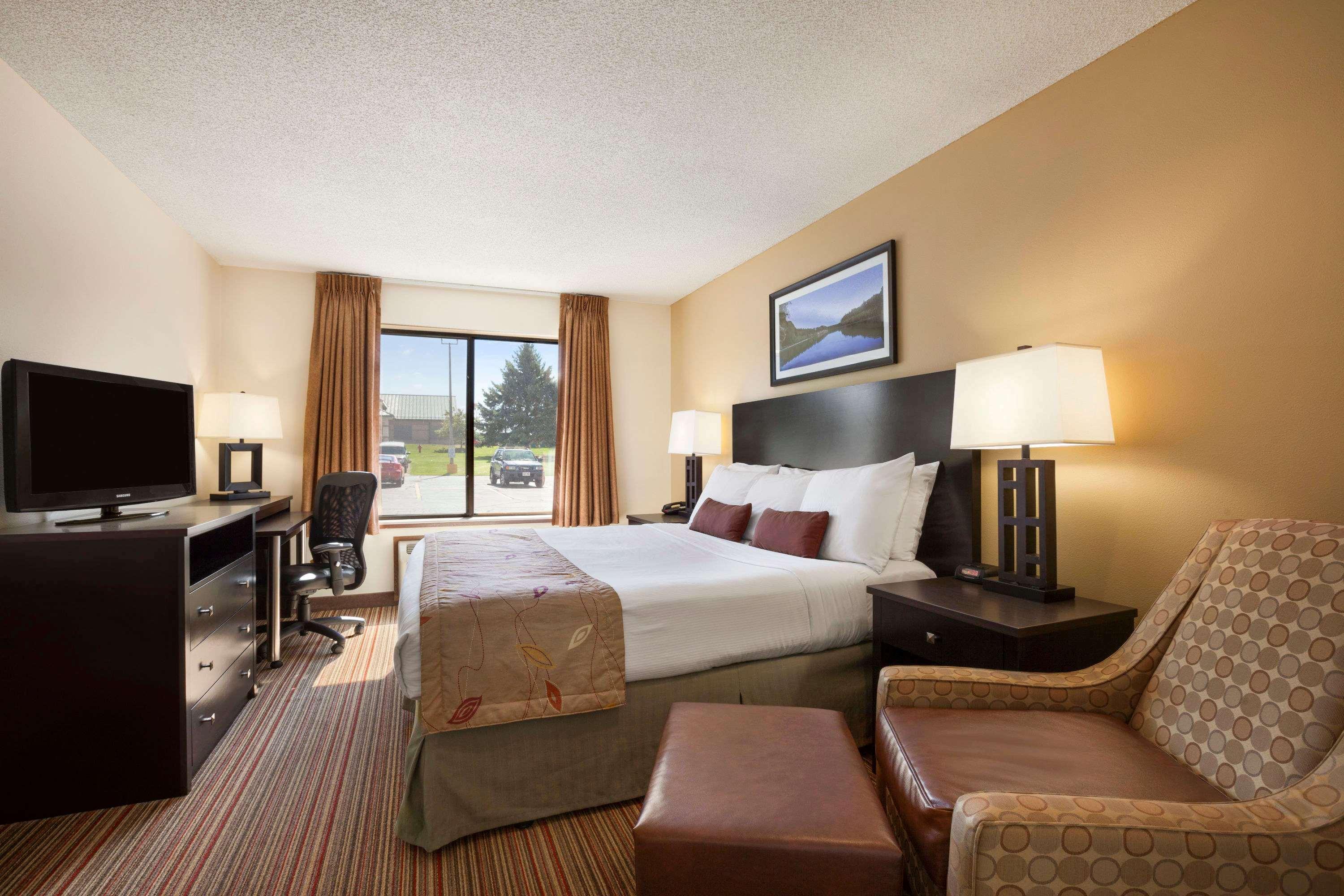 Ramada By Wyndham Wisconsin Dells I-90 Hotel Kültér fotó