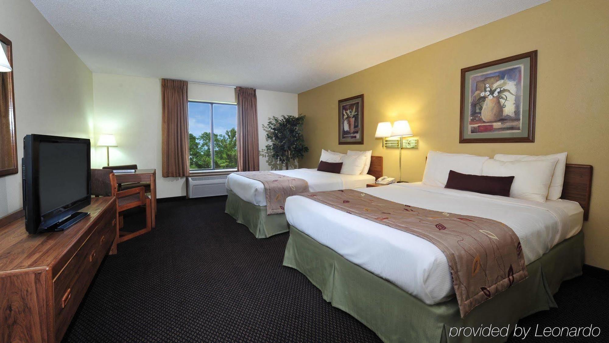Ramada By Wyndham Wisconsin Dells I-90 Hotel Kültér fotó