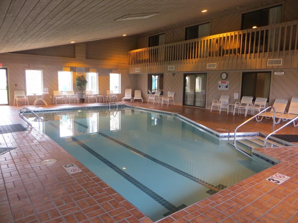 Ramada By Wyndham Wisconsin Dells I-90 Hotel Kültér fotó